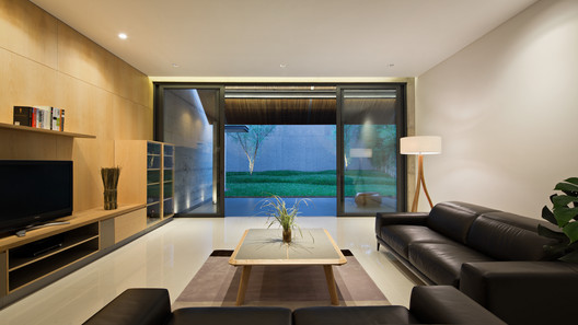 Hikari House / Pranala Associates - Sofa, Table, Windows, Chair