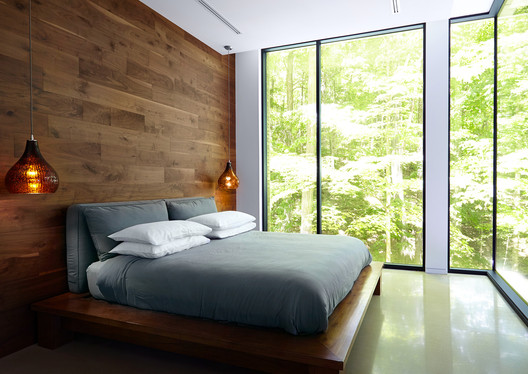 Fallsview Residence  / Setless Architecture - Bed, Windows, Bedroom