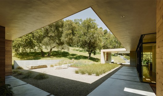 Carmel Valley Residence / Piechota Architecture - Image 10 of 33