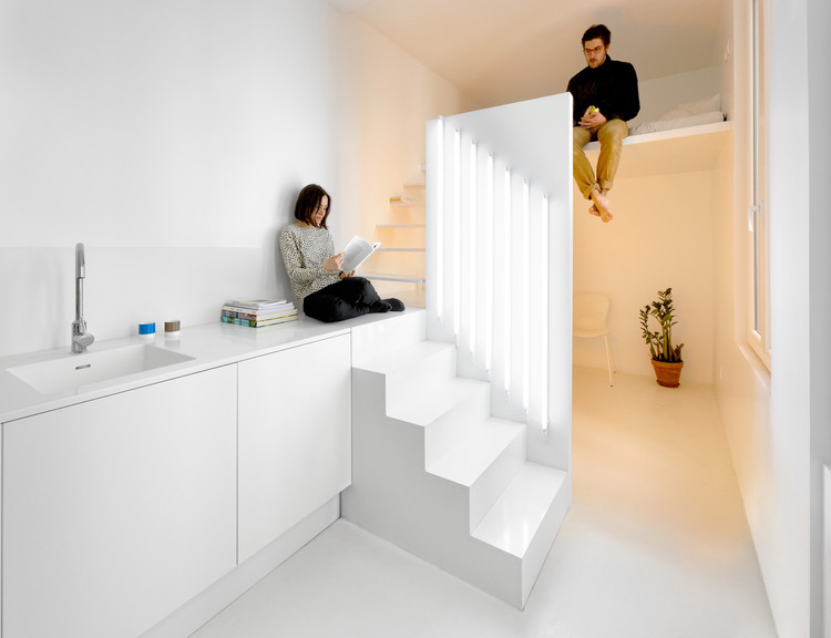 How to Ensure Comfort and Well-Being in Small Spaces? - Image 9 of 15