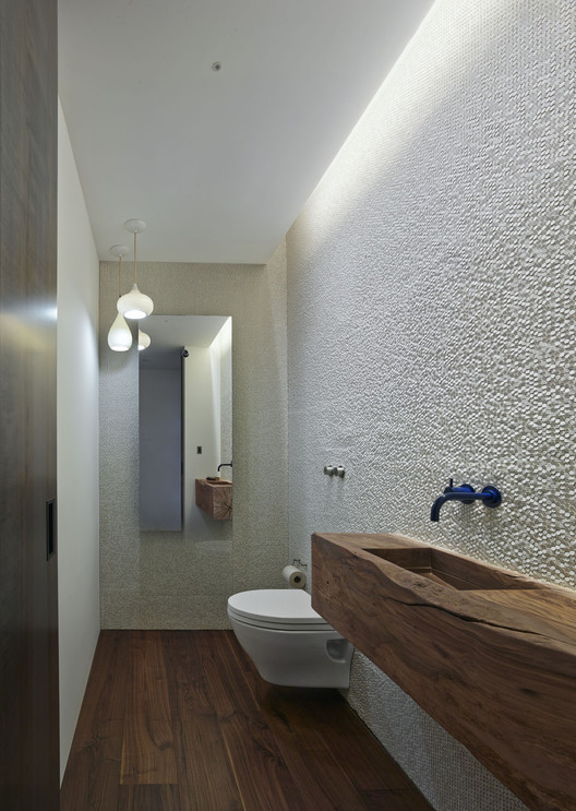 Taslimi Residence / Fleetwood Fernandez Architects - Bathroom, Bathtub