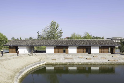 Tsingpu Yangzhou Retreat / Neri&Hu Design and Research Office - Windows, Waterfront