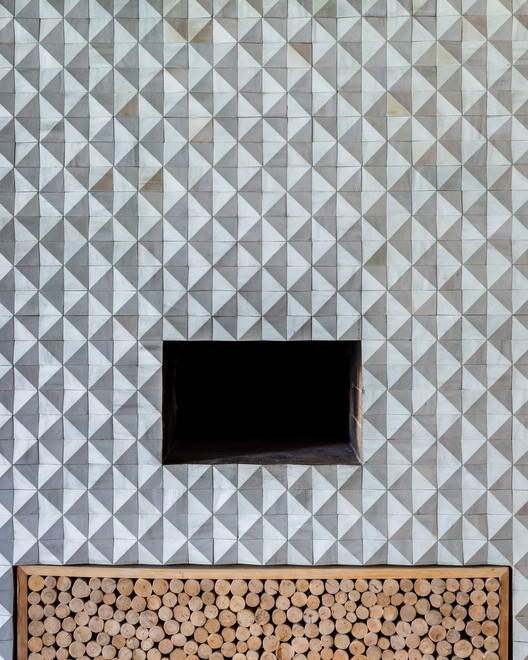 Chameleon Villa / Word of Mouth Architecture - Image 10 of 39