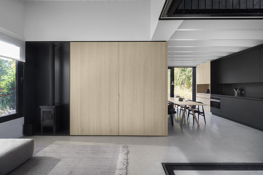 Tiny Holiday Home / i29 interior architects + Chris Collaris - Interior Photography, Kitchen