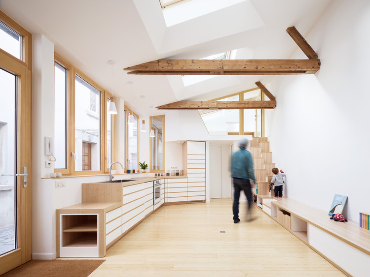 How to Ensure Comfort and Well-Being in Small Spaces? - Image 8 of 15