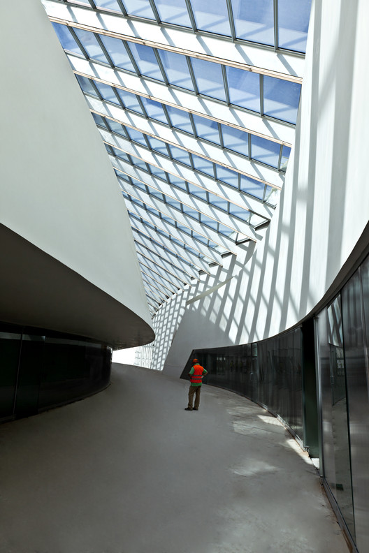 Napoli Afragola Station / Zaha Hadid Architects - Facade