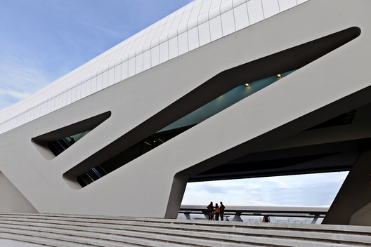 Napoli Afragola Station / Zaha Hadid Architects - Facade