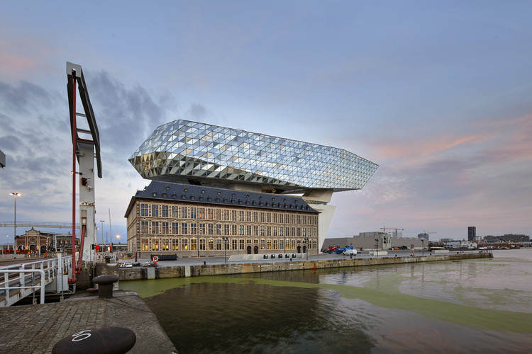 Antwerp Port House / Zaha Hadid Architects - Image 20 of 41