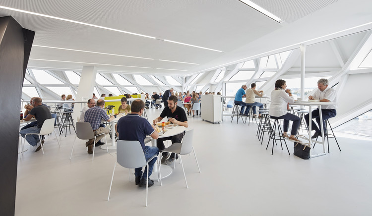 Antwerp Port House / Zaha Hadid Architects - Image 4 of 41