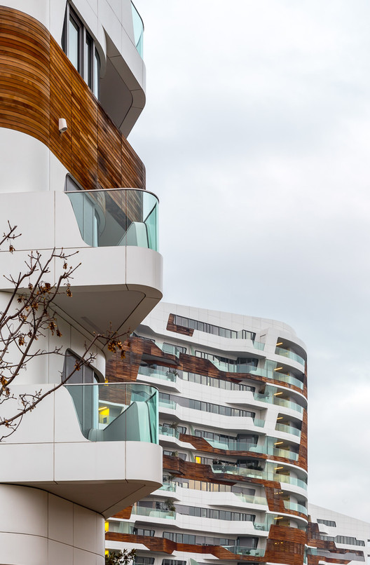 Citylife Apartments  / Zaha Hadid Architects - Facade, Cityscape