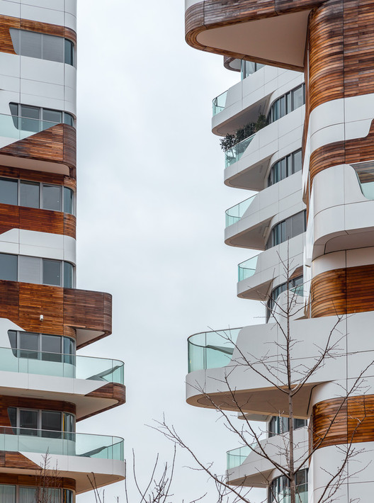 Citylife Apartments / Zaha Hadid Architects - Windows, Facade