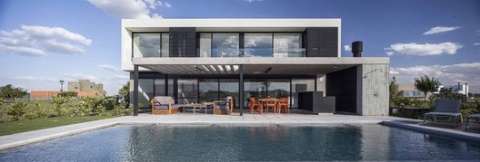 Casa N  / Estudio GMARQ - Exterior Photography, Windows, Facade