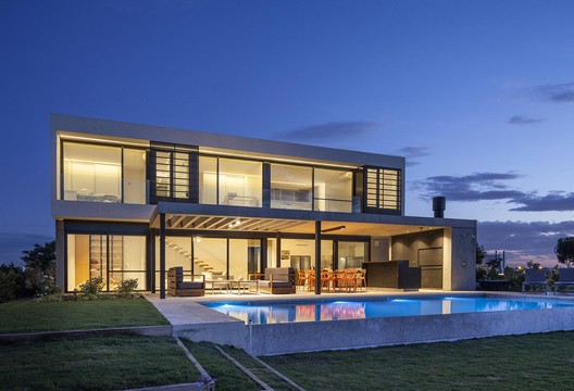 Casa N  / Estudio GMARQ - Exterior Photography, Windows, Door, Facade