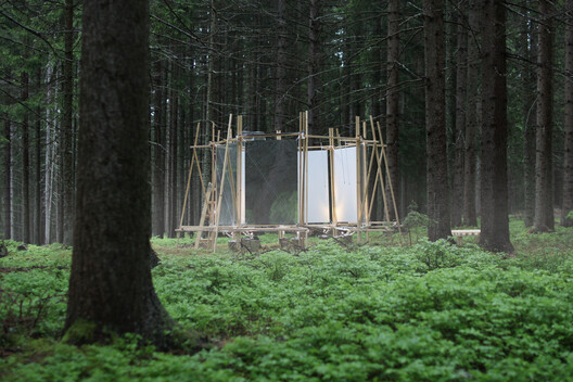 Shapes of Rain Installation / FAR-MS