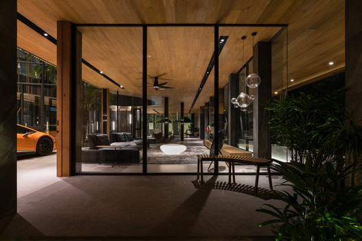 911-VILLA / VACO Design - Interior Photography, Chair