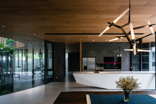 911-VILLA / VACO Design - Interior Photography, Kitchen, Table, Beam