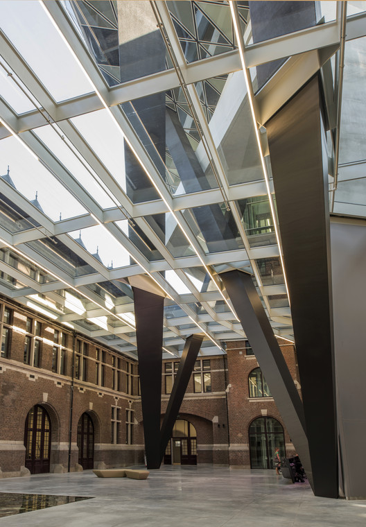 Antwerp Port House / Zaha Hadid Architects - Image 11 of 41