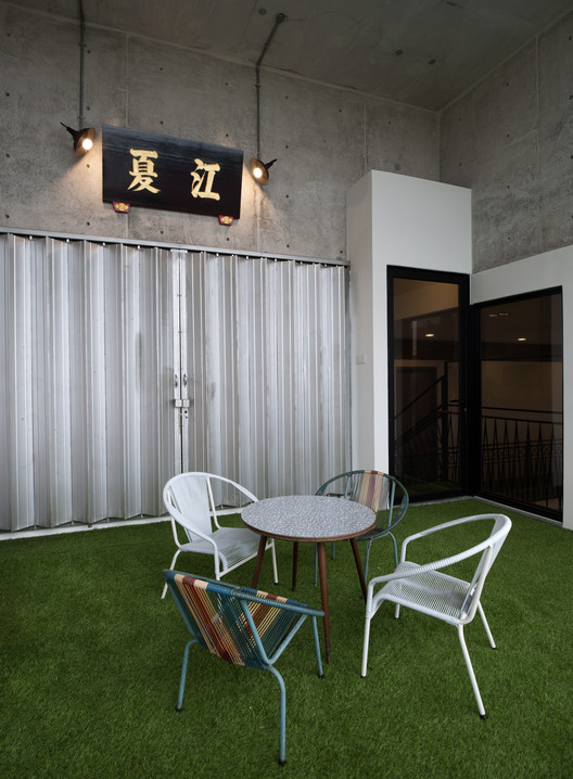 SS3 House  / Seshan Design - Table, Chair