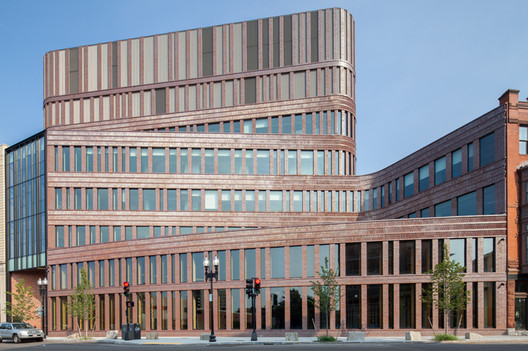 Beyond Face Value of Face Brick: Thin Brick, Fire Resistance, and Aesthetics - Image 2 of 18