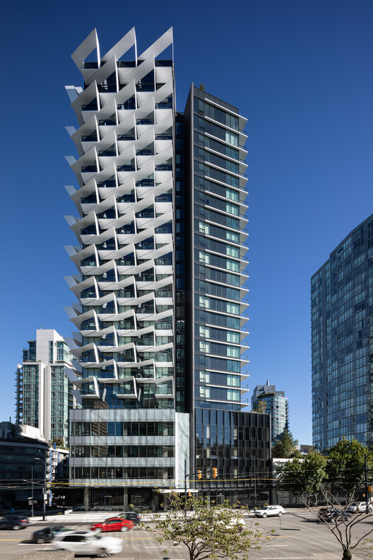 Cardero / Henriquez Partners Architects - Exterior Photography, Apartments, Facade, Cityscape