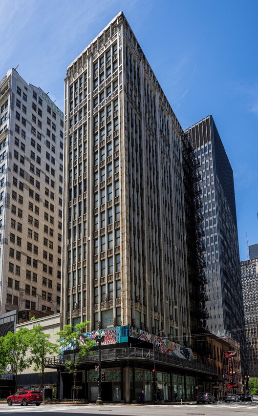 Chicago Preservationists Save Historic Skyscrapers from Demolition in United States - Featured Image