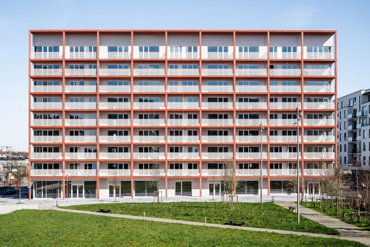 City Dox 7 Building / B-architecten - Commercial Architecture