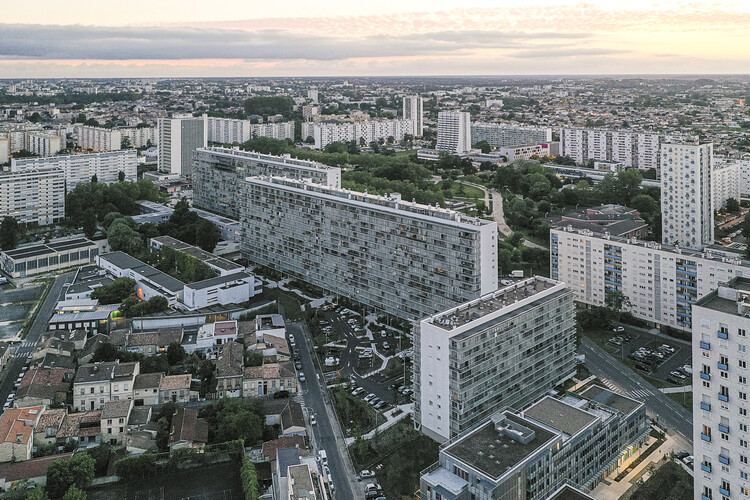 How to Improve Energy Efficiency in Modernist Buildings? - Featured Image