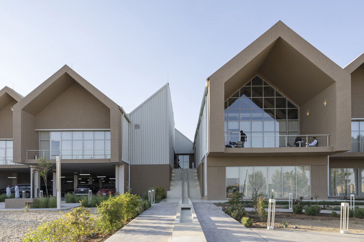 JAX-MOC Offices / BRICKLAB - Adaptive Reuse