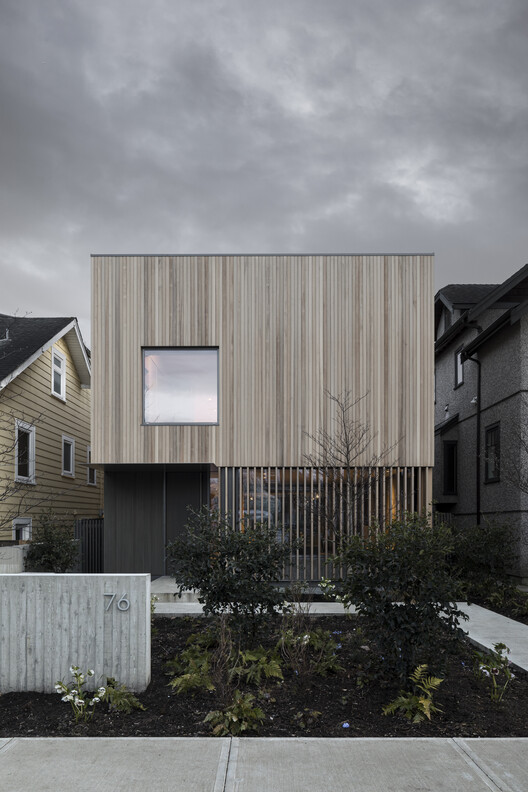 Courtyard House / Leckie Studio Architecture + Design Inc. - Exterior Photography, Houses, Facade, Fence
