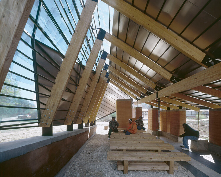 Designing Shared Rural Environments: Defining Public Spaces beyond Urban Metrics - Image 3 of 11