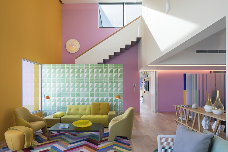 Different Ways of Applying Color to Furniture - Featured Image