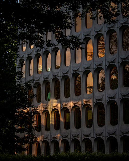 Prefabrication and Formal Boldness in Belgian Modernism: The Story of the CBR and LH 187 Buildings in Brussels - Image 2 of 25