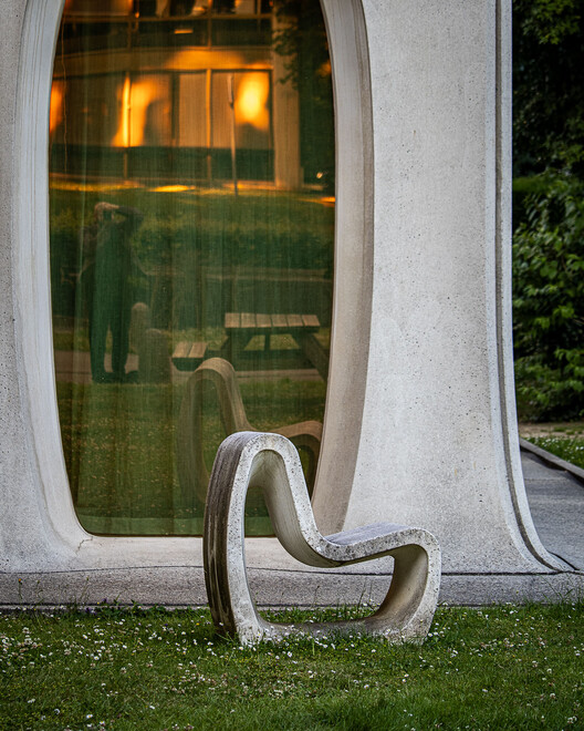 Prefabrication and Formal Boldness in Belgian Modernism: The Story of the CBR and LH 187 Buildings in Brussels - Image 9 of 25
