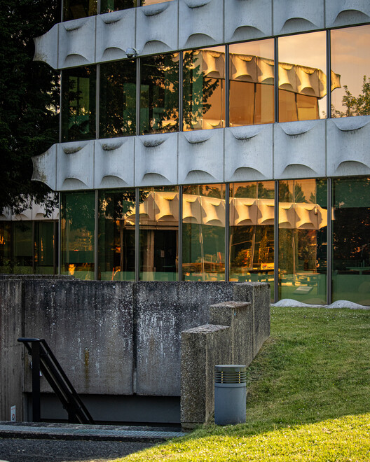 Prefabrication and Formal Boldness in Belgian Modernism: The Story of the CBR and LH 187 Buildings in Brussels - Image 23 of 25