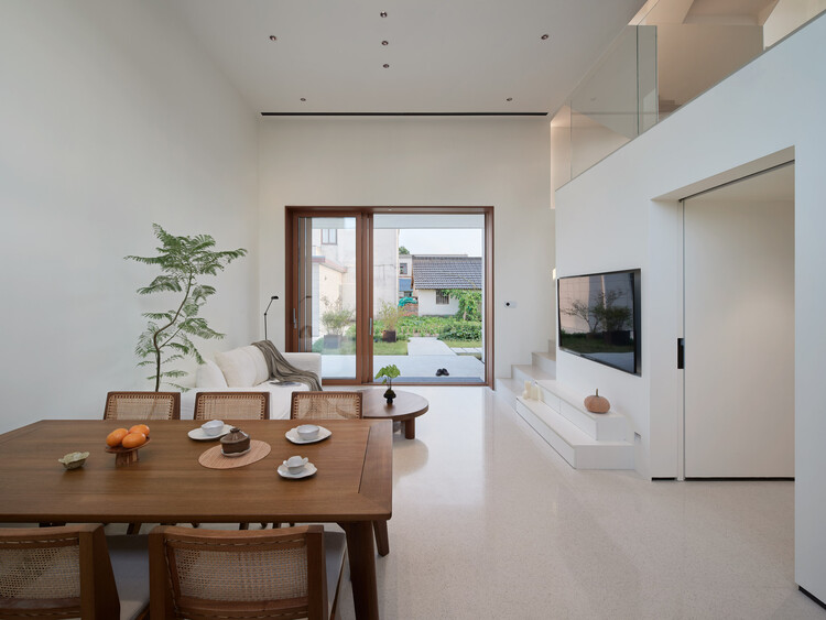 Expanding the Range of Sustainable Materials: The Arrival of Bio-Based Terrazzo - Image 9 of 9