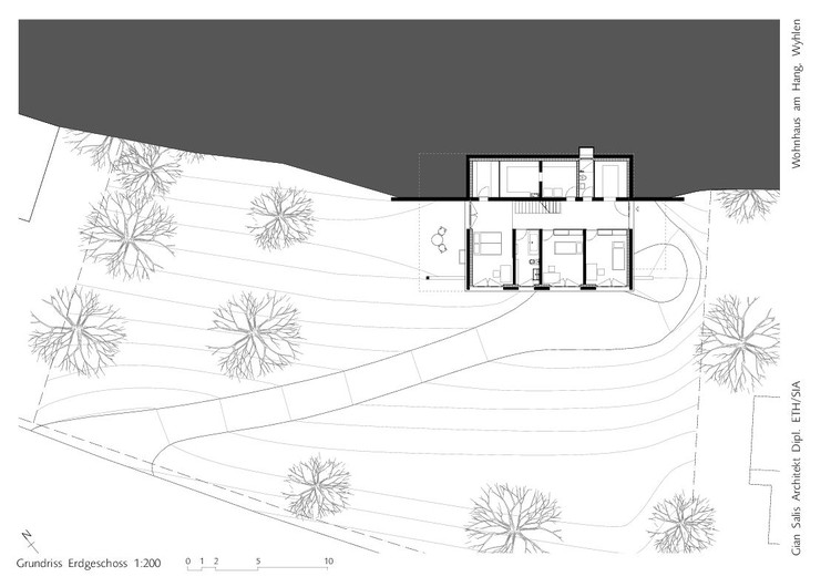 House on a Slope / Gian Salis Architect - Image 17 of 20