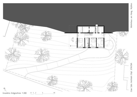 House on a Slope / Gian Salis Architect - Image 17 of 20