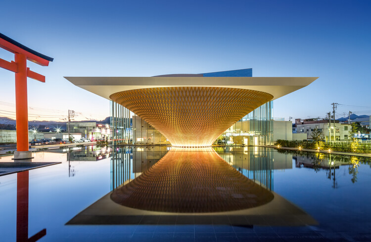 From Paper Tube Shelters to Timber Innovations: Shigeru Ban's Complete Works Explored by Philip Jodidio for Taschen - Featured Image