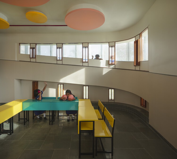 Garden School / JDAP - Interior Photography, Dining room, Windows, Chair