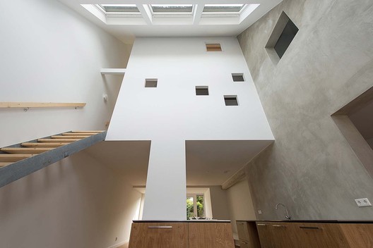 House in a House / Global Architects - Windows, Facade, Handrail