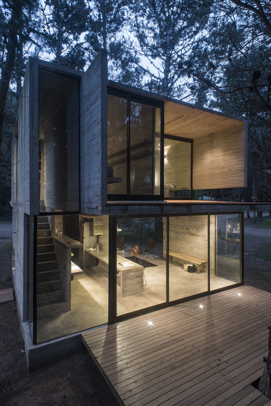 H3 House                                                                                                                                   / Luciano Kruk - Windows, Door, Facade