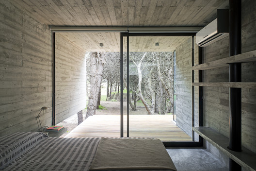 H3 House                                                                                                                                   / Luciano Kruk - Image 9 of 35