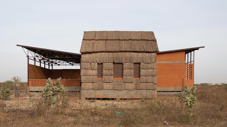 Indigenous Materials Towards an African Modernity: An Interview with Worofila - Featured Image