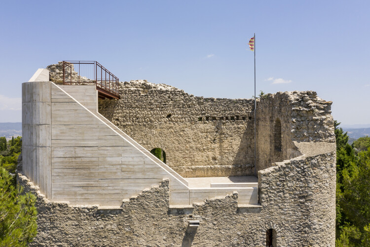 Restoration as a Method of Revalorizing Built Heritage in Spain - Featured Image