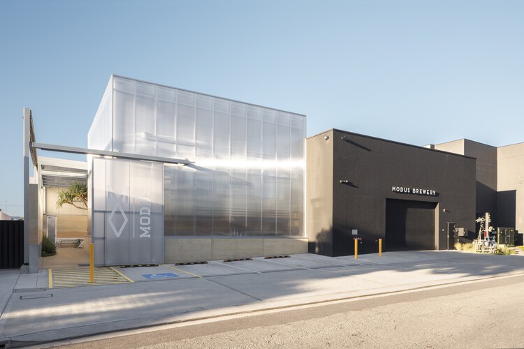 Exploring the Boundaries of Polycarbonate: 25 Exemplary Projects Showcasing Its Versatility - Image 19 of 49
