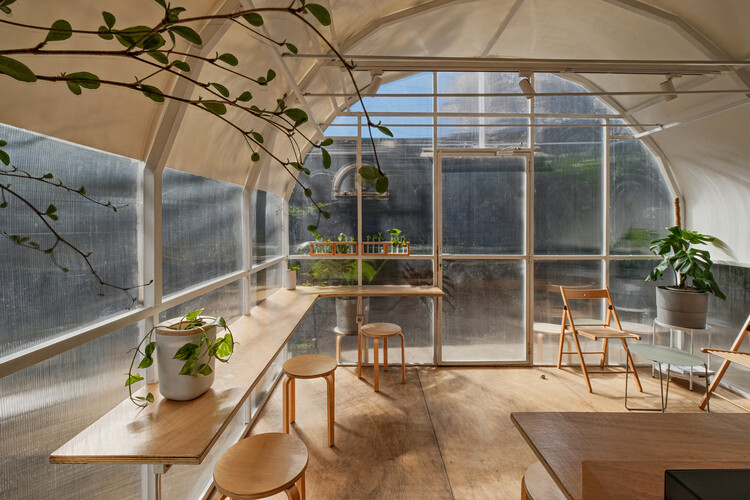 Exploring the Boundaries of Polycarbonate: 25 Exemplary Projects Showcasing Its Versatility - Image 17 of 49