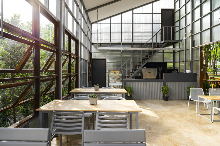Exploring the Boundaries of Polycarbonate: 25 Exemplary Projects Showcasing Its Versatility - Image 13 of 49