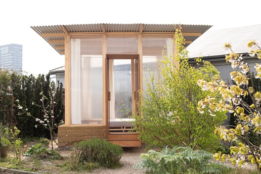 Exploring the Boundaries of Polycarbonate: 25 Exemplary Projects Showcasing Its Versatility - Image 46 of 49