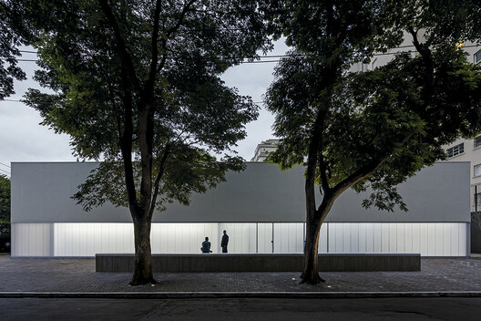 Exploring the Boundaries of Polycarbonate: 25 Exemplary Projects Showcasing Its Versatility - Image 47 of 49
