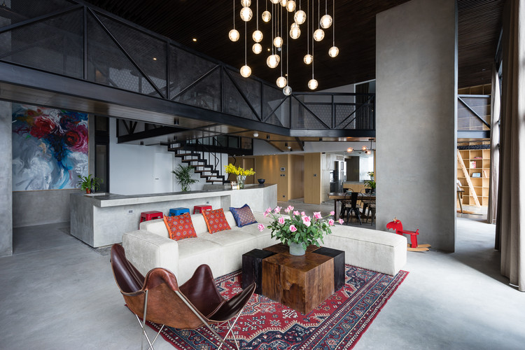 Party Apartment / Nghiêm Phong + Đào Thành - Lighting, Chair, Table